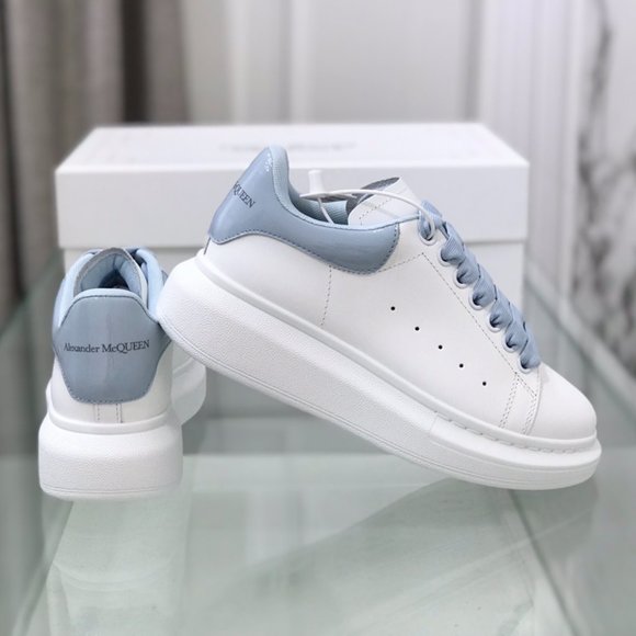 Alexander McQueen Casual Shoes - Picture 3 of 5